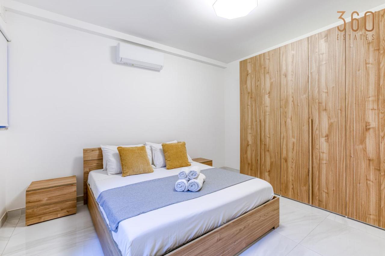 Modern 2Br Apt With Private Terrace & Sofa Bed By 360 Estates St Paul's Bay Zewnętrze zdjęcie